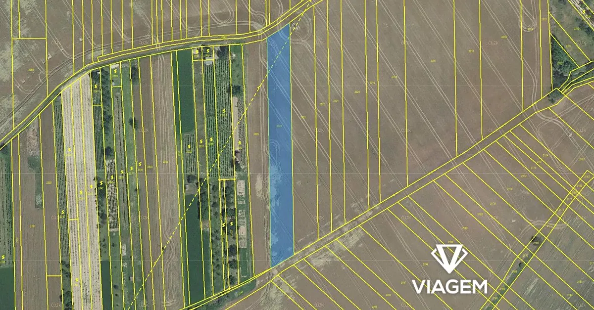 Prodej podílu 1/8 sadu, vinice 450 m²